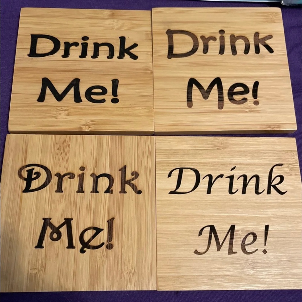 ENGRAVED WOODEN COASTER SET W/ HOLDER